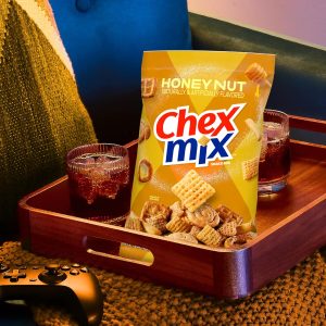 Chex Mix Sweet and Salty Honey Nut Snack Mix. Snacks. 8 oz