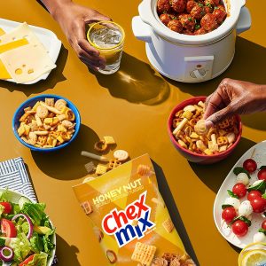 Chex Mix Sweet and Salty Honey Nut Snack Mix. Snacks. 8 oz